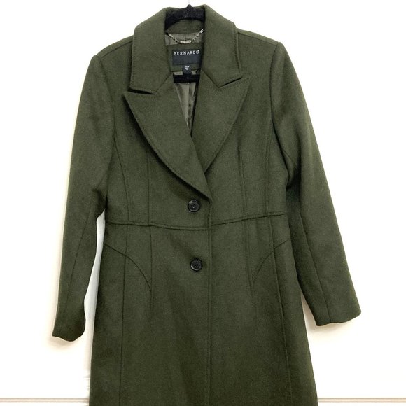 Bernardo Jackets & Coats Bernardo Coat Sz M Olive Green Lined